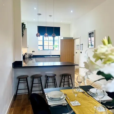 Twilight House -Wyndale Living- B'Ham Jq Townhouse Villa Birmingham Buitenkant foto